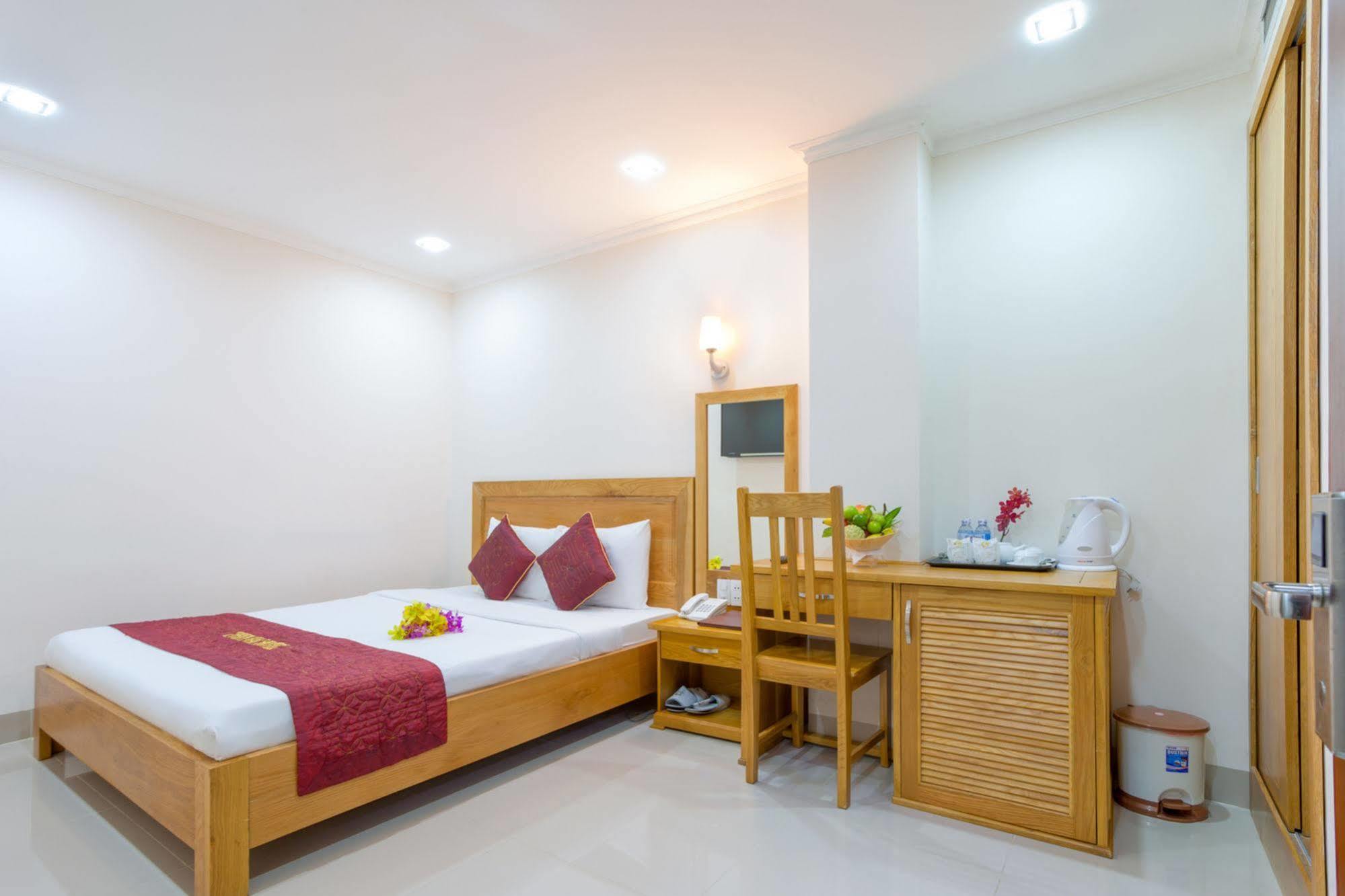 Thien Hai Hotel Ho Şi Min Dış mekan fotoğraf